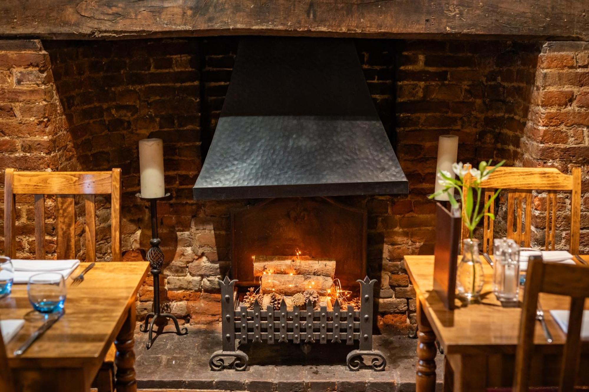 The Red Lion Hotel Hillingdon