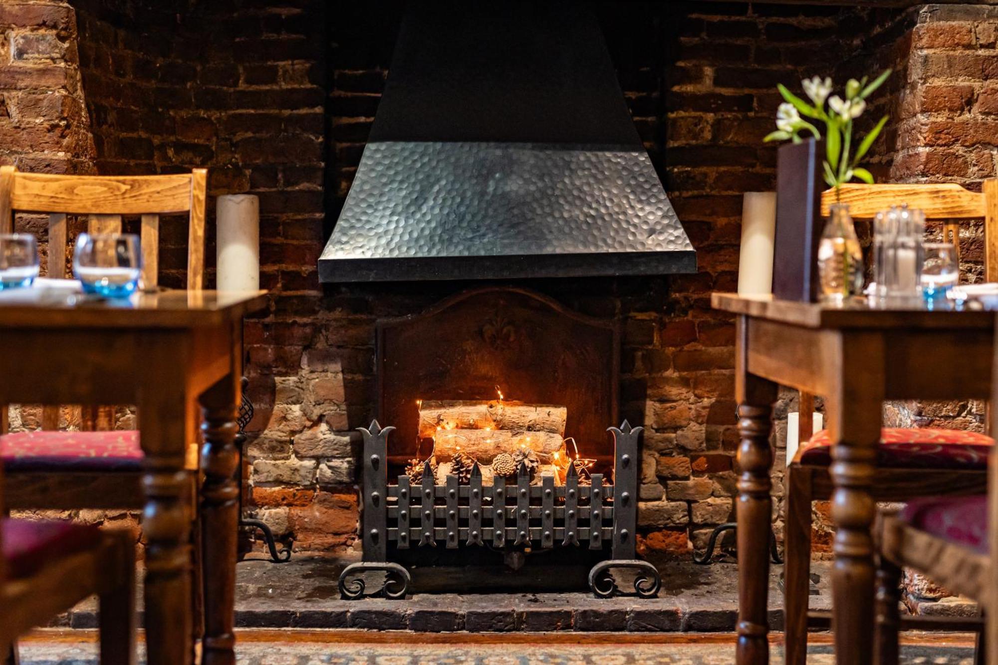 Hotel The Red Lion 3*