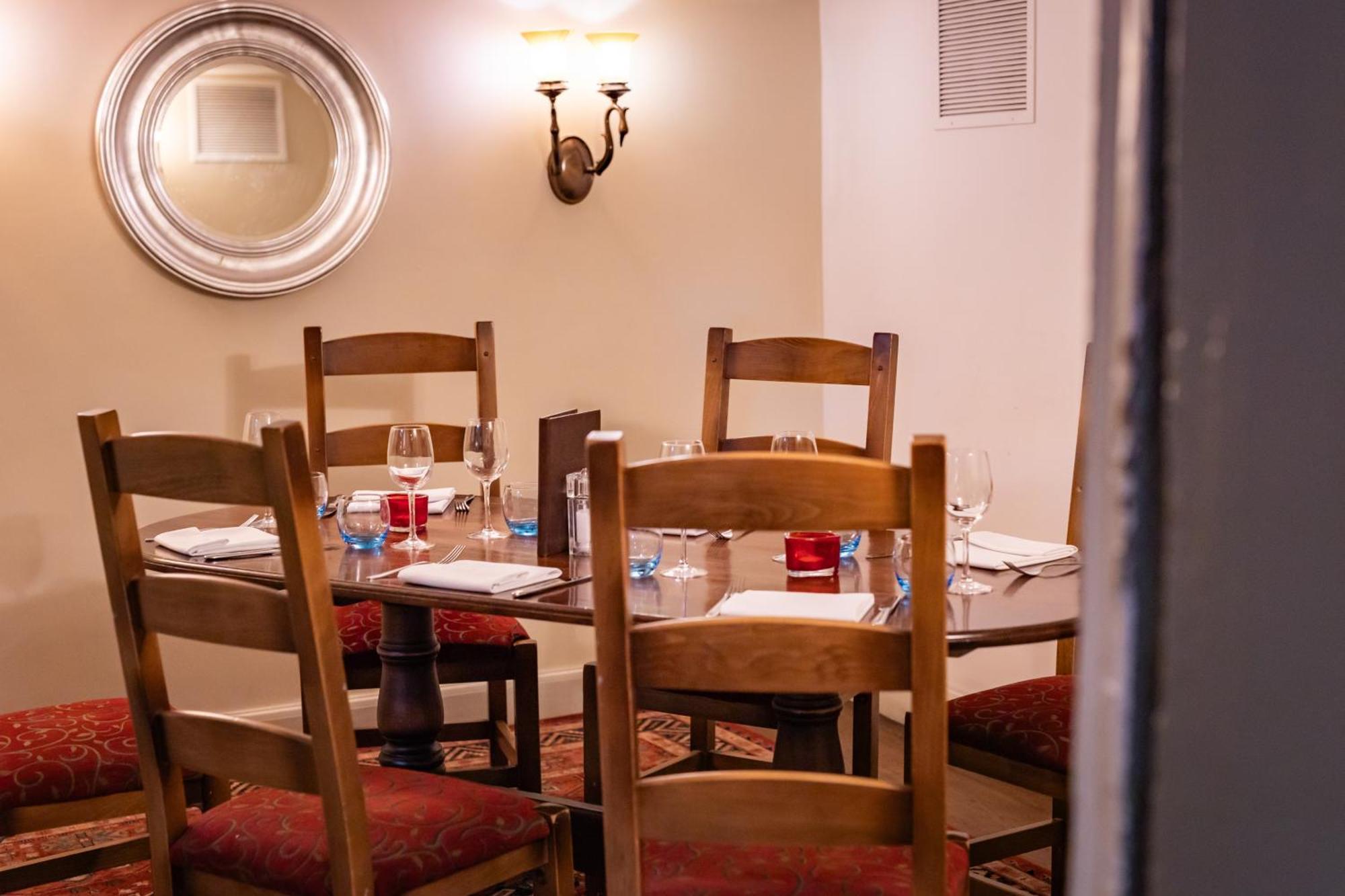 The Red Lion Hotel