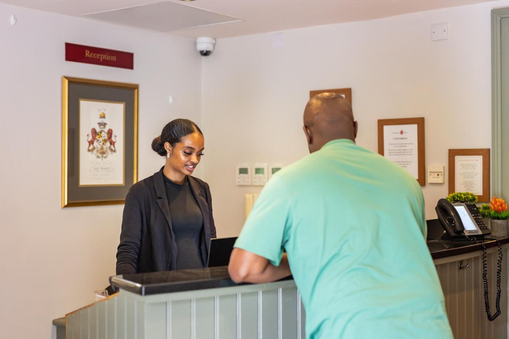 Hotel The Red Lion 3*