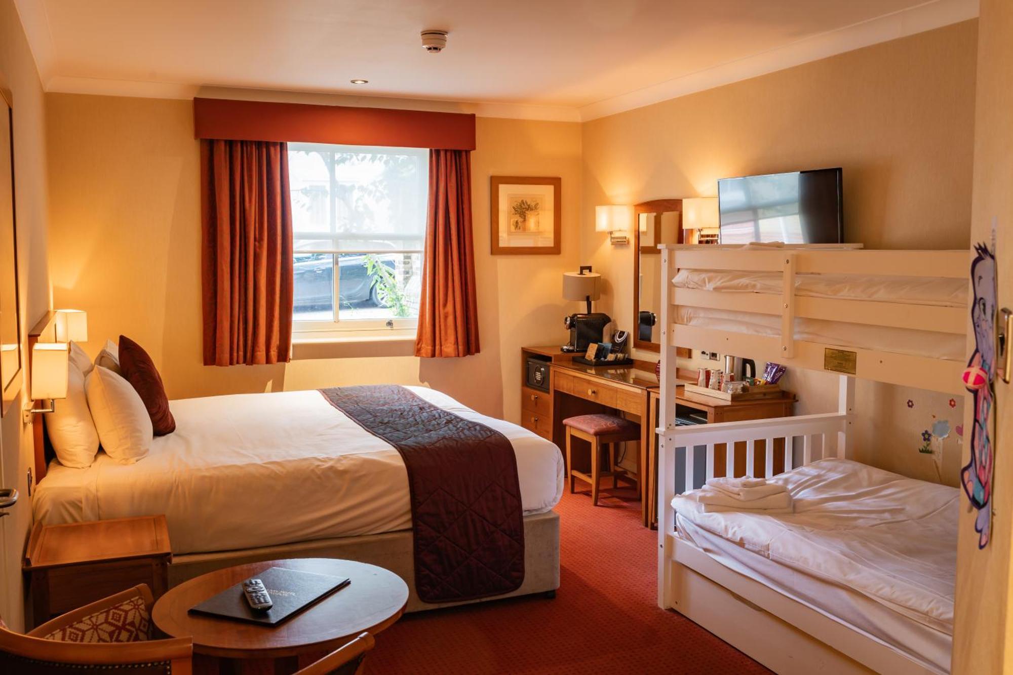 The Red Lion Hotel